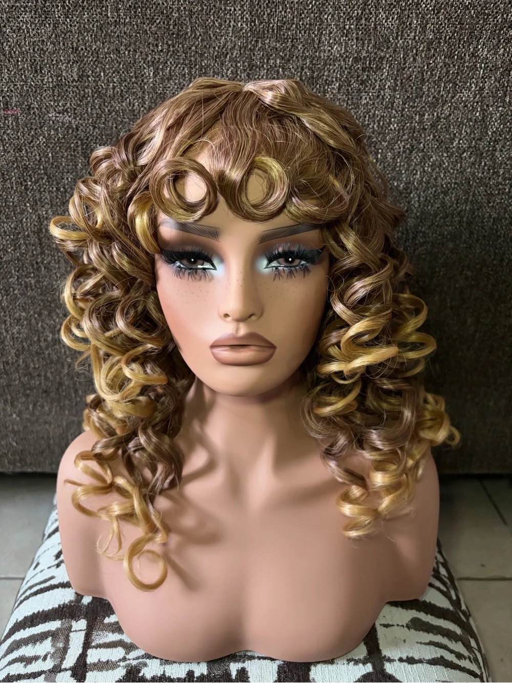 Wigs synthetic soft
